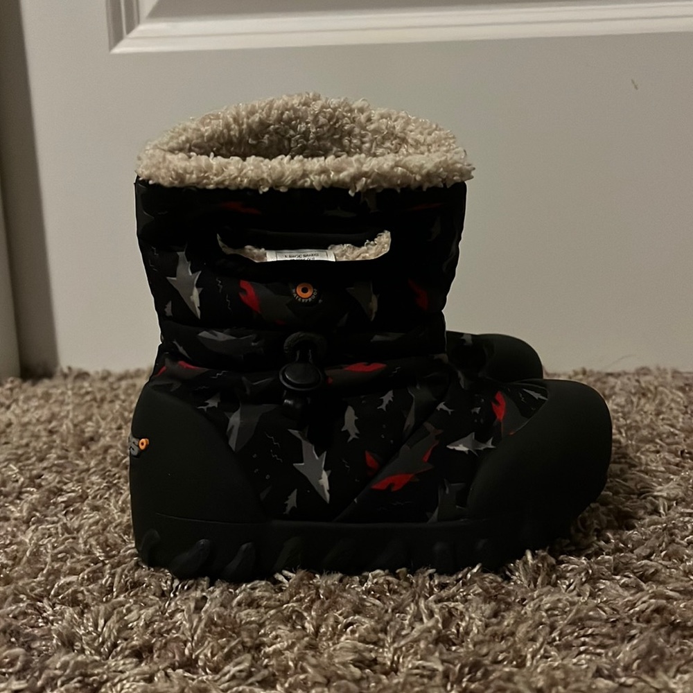 Kids rain/snow boots